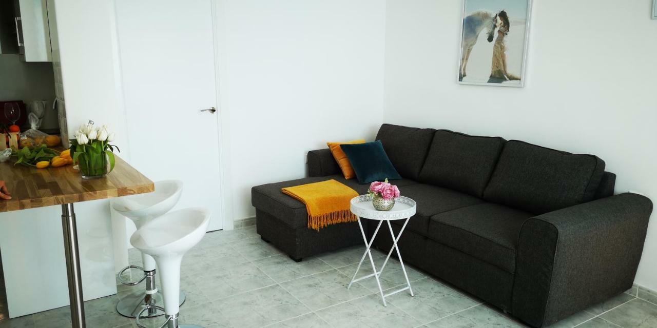 Apartment Granada 302 Pool&Beach Торевиеха Екстериор снимка